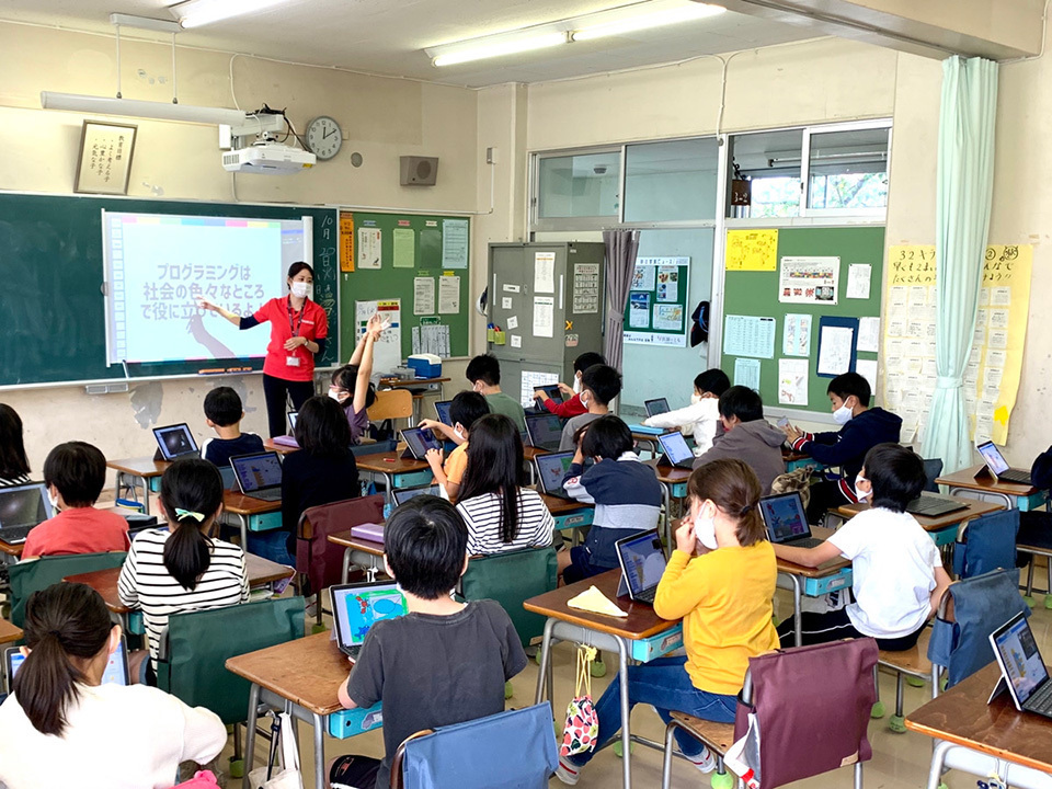 ICT in Schools Equips Students with Life Skills for Digital Era | The ...