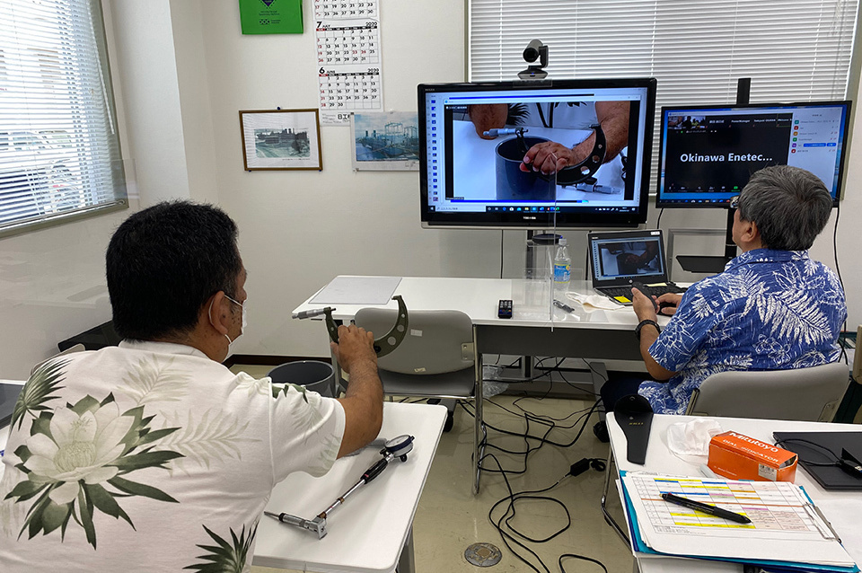 Amid the coronavirus pandemic, online training was conducted in the technologies necessary for the management and operation of power generation facilities with the cooperation of companies that had introduced hybrid power generation systems in Okinawa.