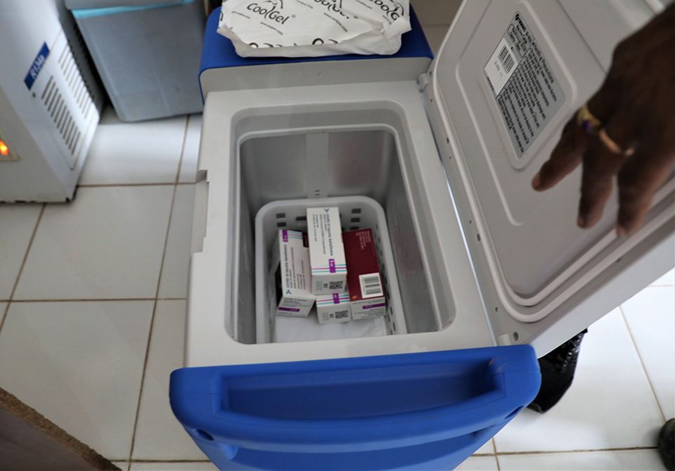 Vaccine transport boxes developed by Twinbird Corporation