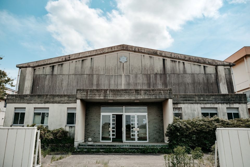 The Tsukubane Greenhill Distillery, housed in the gymnasium of a former elementary school