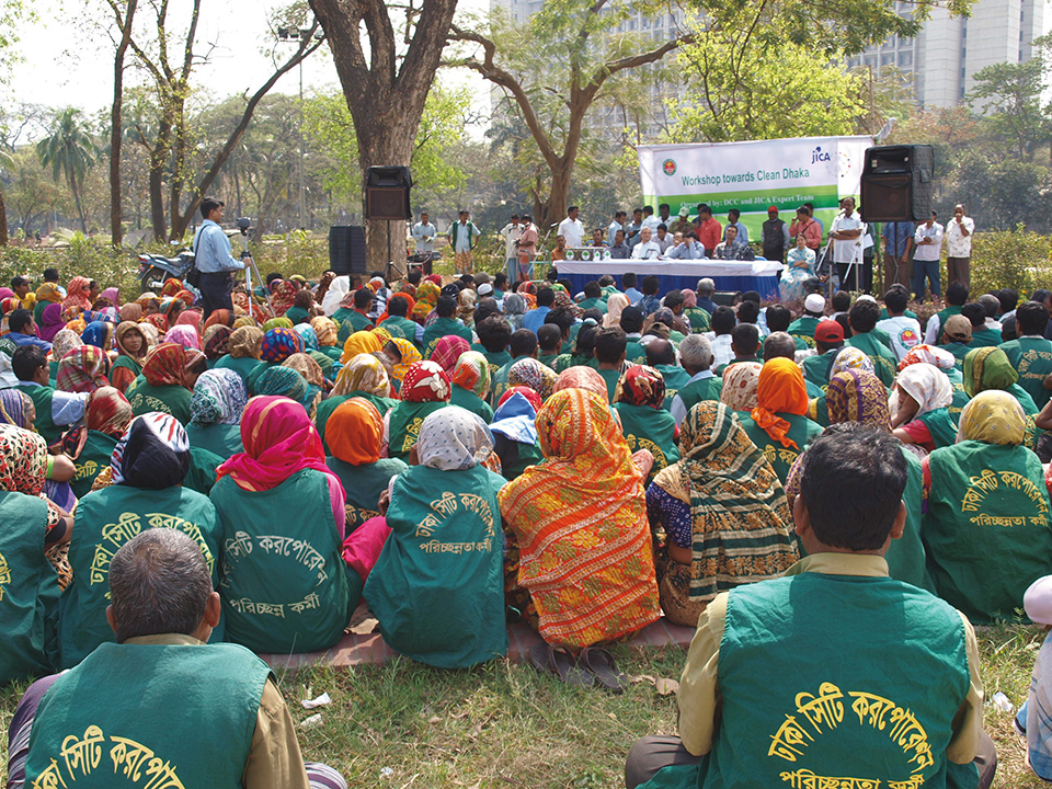 Each safety workshop held for cleaning crews attracts more than 300 participants.