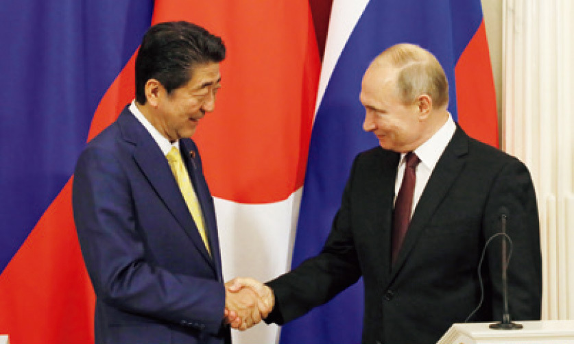 Met with H.E. Mr. Vladimir Vladimirovich Putin, President of the Russian Federation, in the Russian Federation. (January 2019)