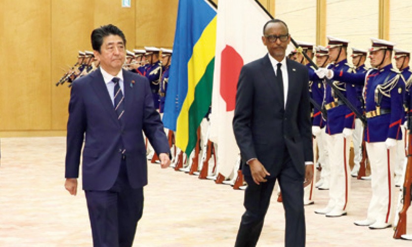 Met with H.E. Mr. Paul Kagame, President of the Republic of Rwanda, at the Japanese Prime Minister’s Office. (January 2019)