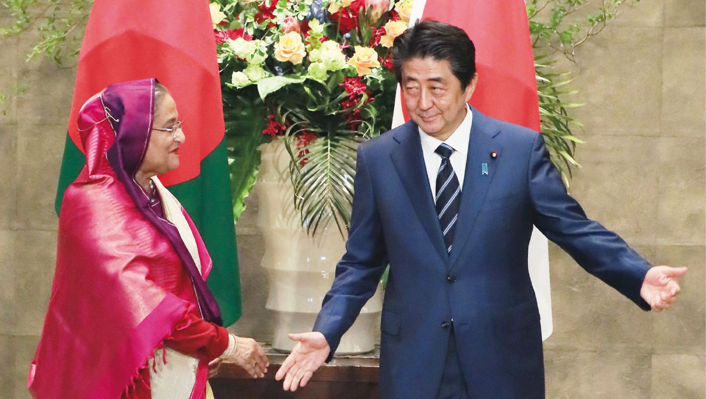 Met with H.E. Sheikh Hasina, Prime Minister of the People’s Republic of Bangladesh, at the Japanese Prime Minister’s Office. (May 2019)