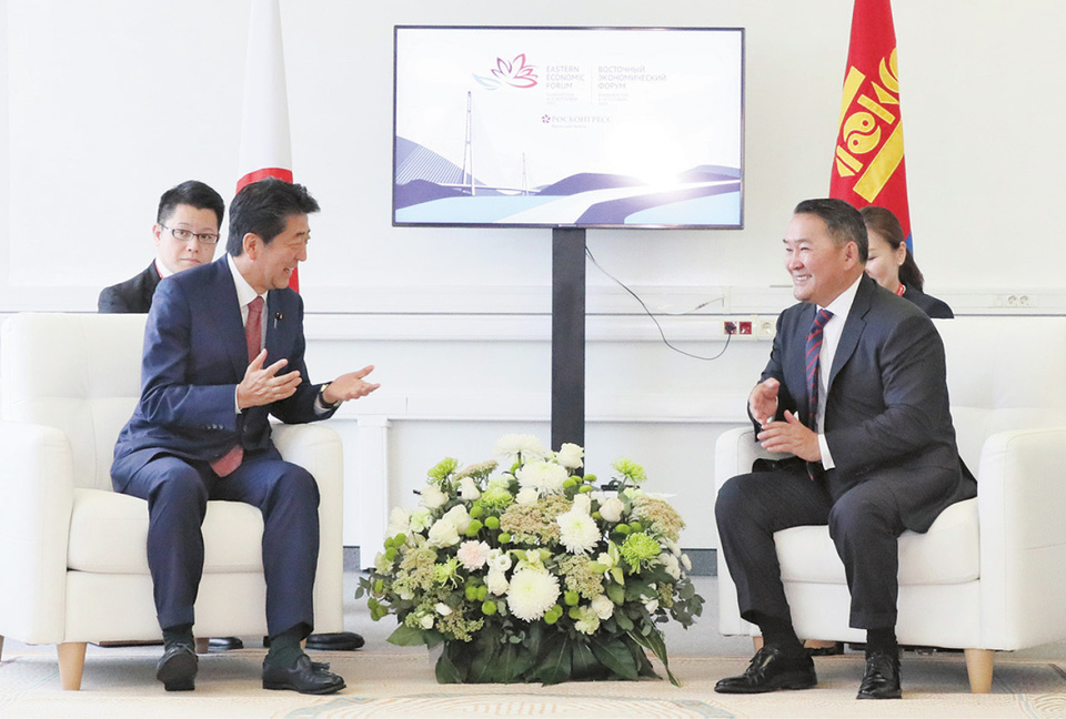 Met with H.E. Mr. Khaltmaa Battulga, President of Mongolia, in the Russian Federation. (September 2019)